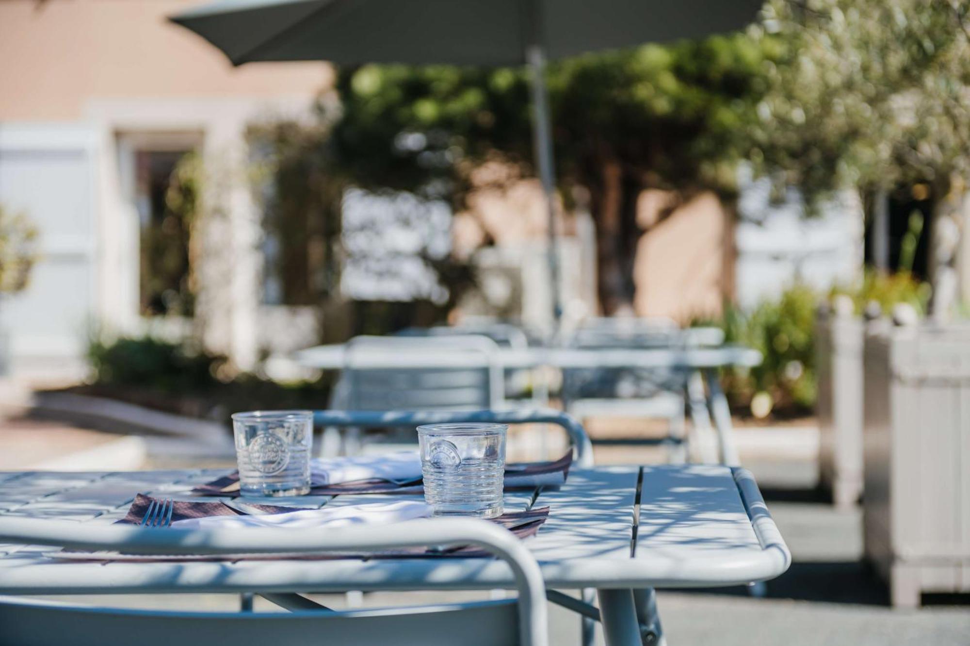 Sure Hotel By Best Western Châteauroux Екстериор снимка